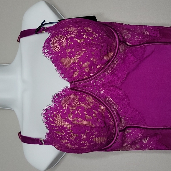 Delores Underwire Thong Bodysuit / Teddy Lingerie - Picture 2 of 16